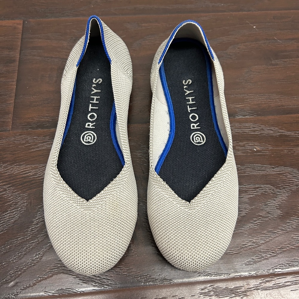 Rothy’s Round Flats, Flax Gray